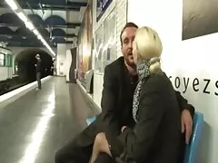 Sperma raakte zijn gezicht. gratis harde sex filmpjes
