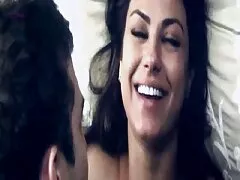 Geneukt erotische sex filmpjes in een stoel.
