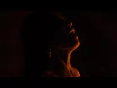 Mulatto met Opmerkelijk figuur uitkleden in de cast sex vrouw film