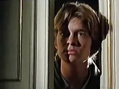 Volwassen nl porno films brunette pijpt Deep throat aan een grote lul.