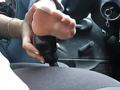 Mam met jong blondje veel plezier met zwarte homoseks filmpjes man en seksspeeltje