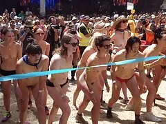 Cameraman die een mooie latina vagina kiest tijdens de casting gelekte sex filmpjes